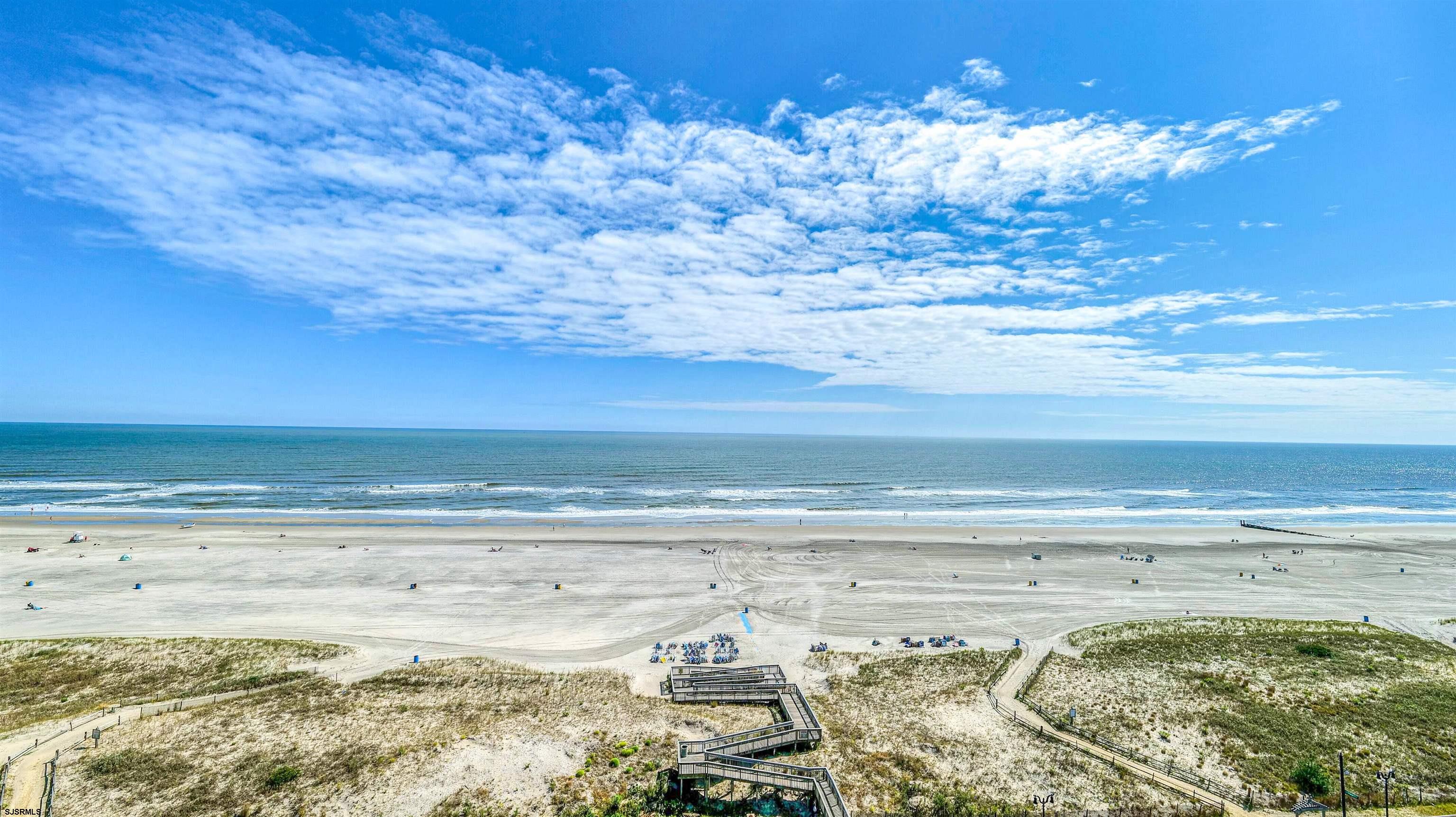 100 S Berkley Sq Unit: 14A