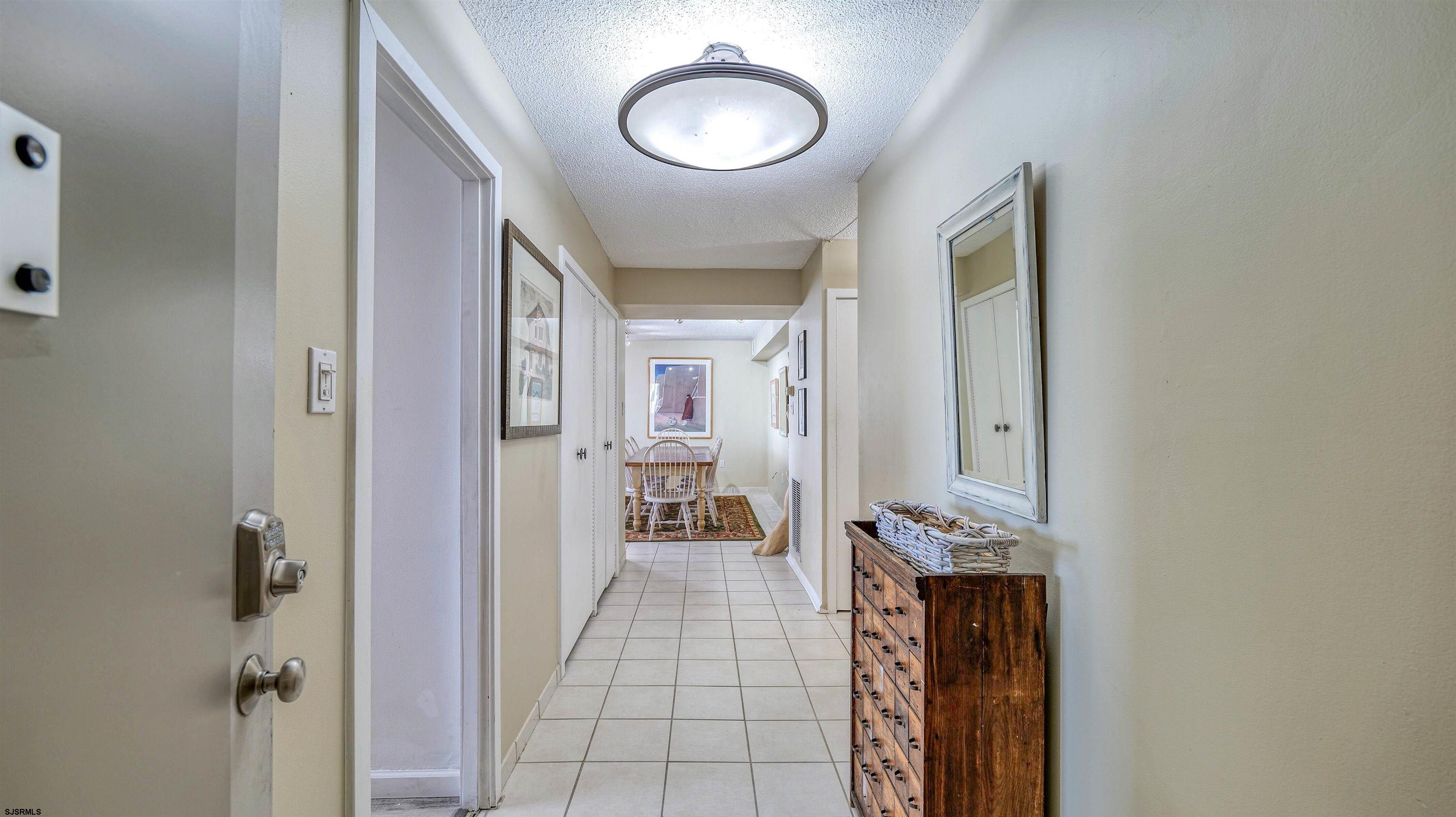 100 S Berkley Sq Unit: 14A