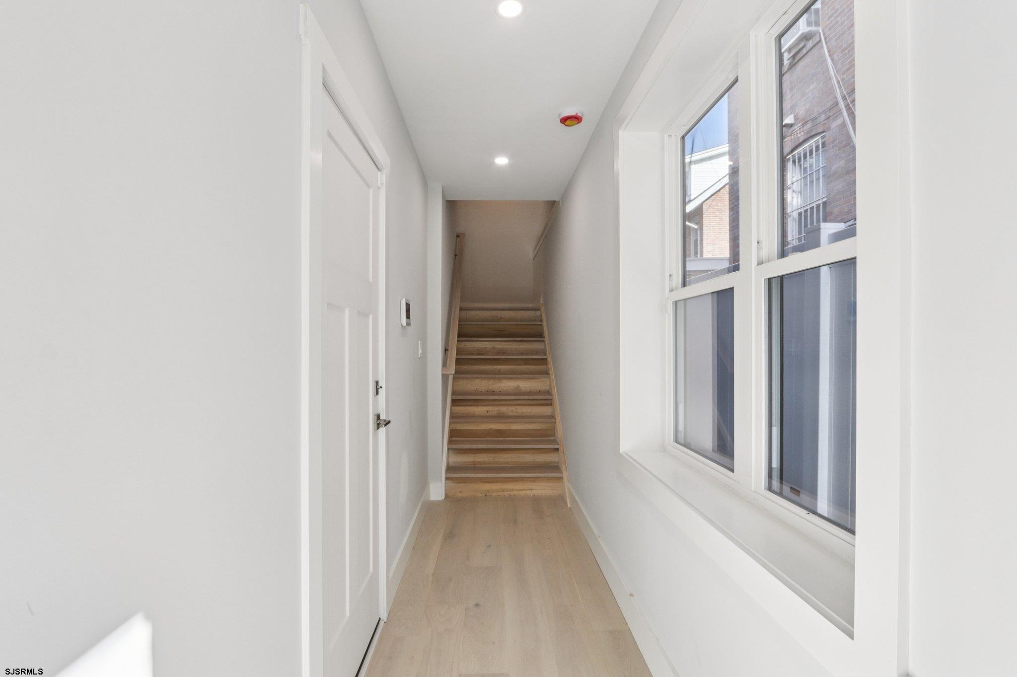 39 S Annapolis (A) Ave