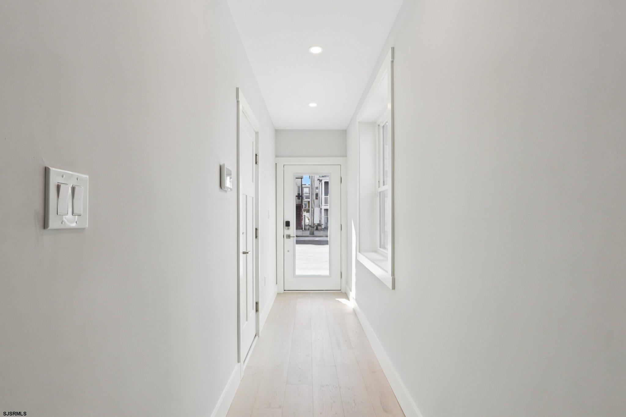 37 S Annapolis (B) Ave