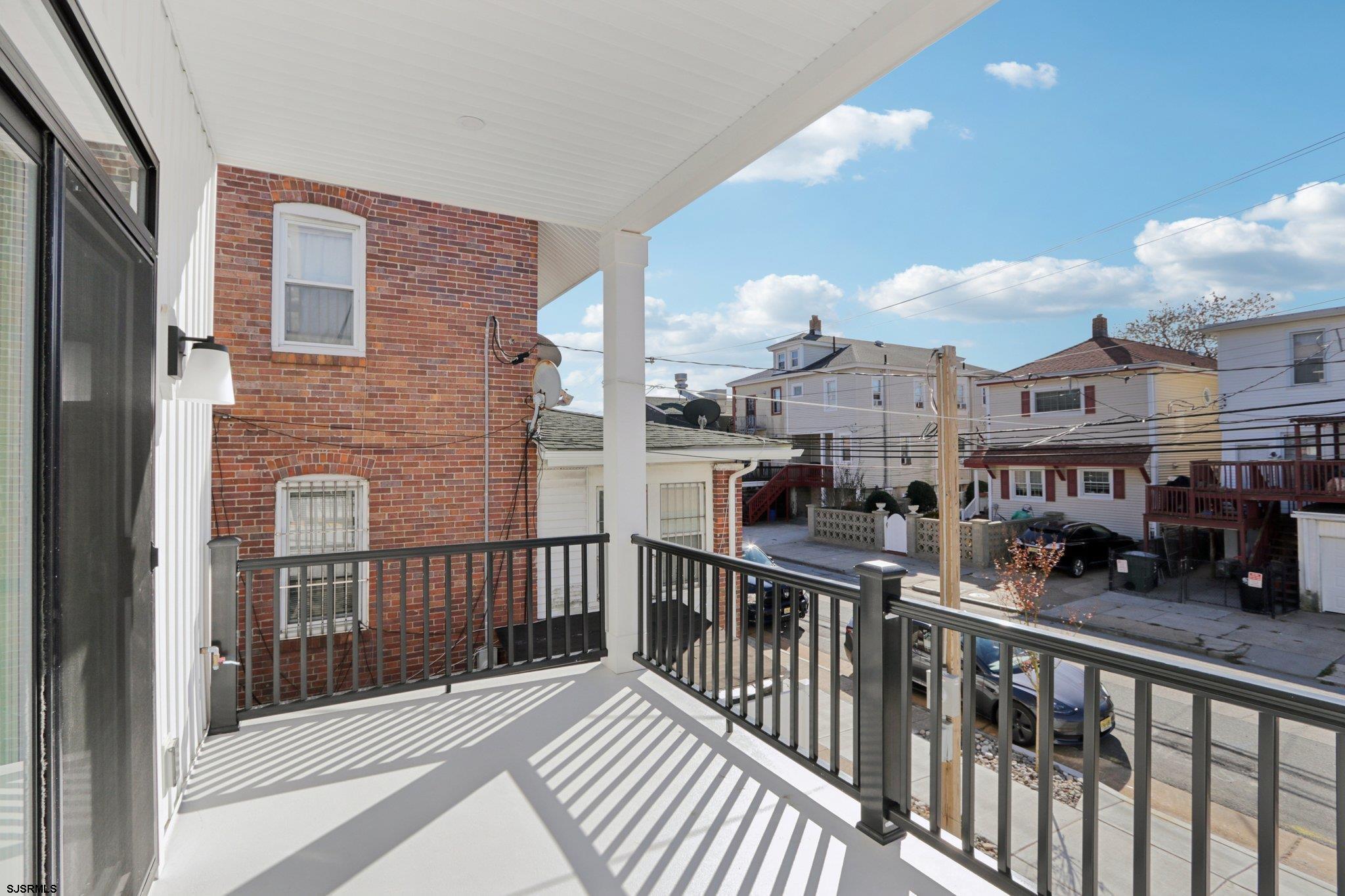 37 S Annapolis (A) Ave