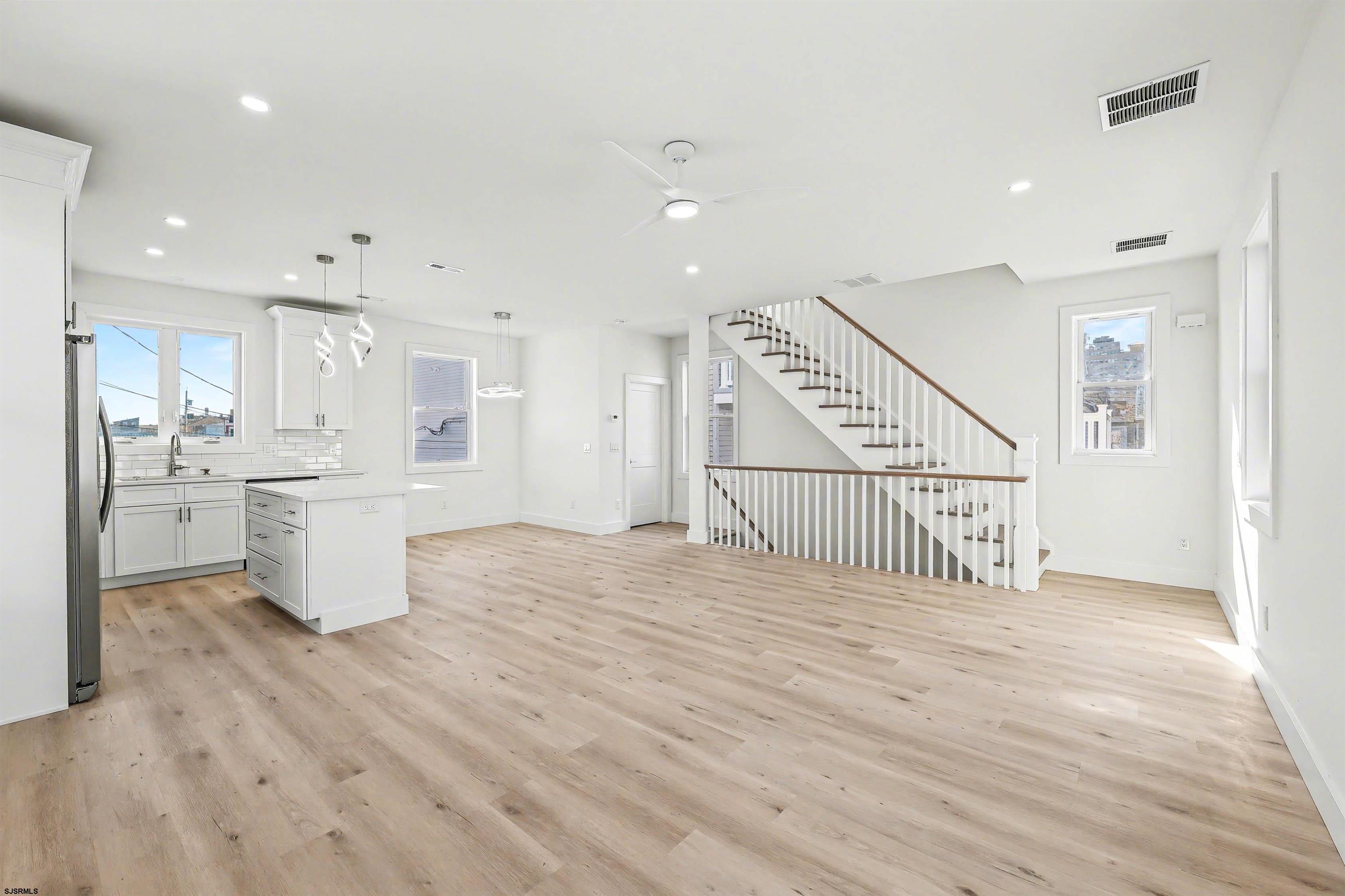 113 N Brighton Ave