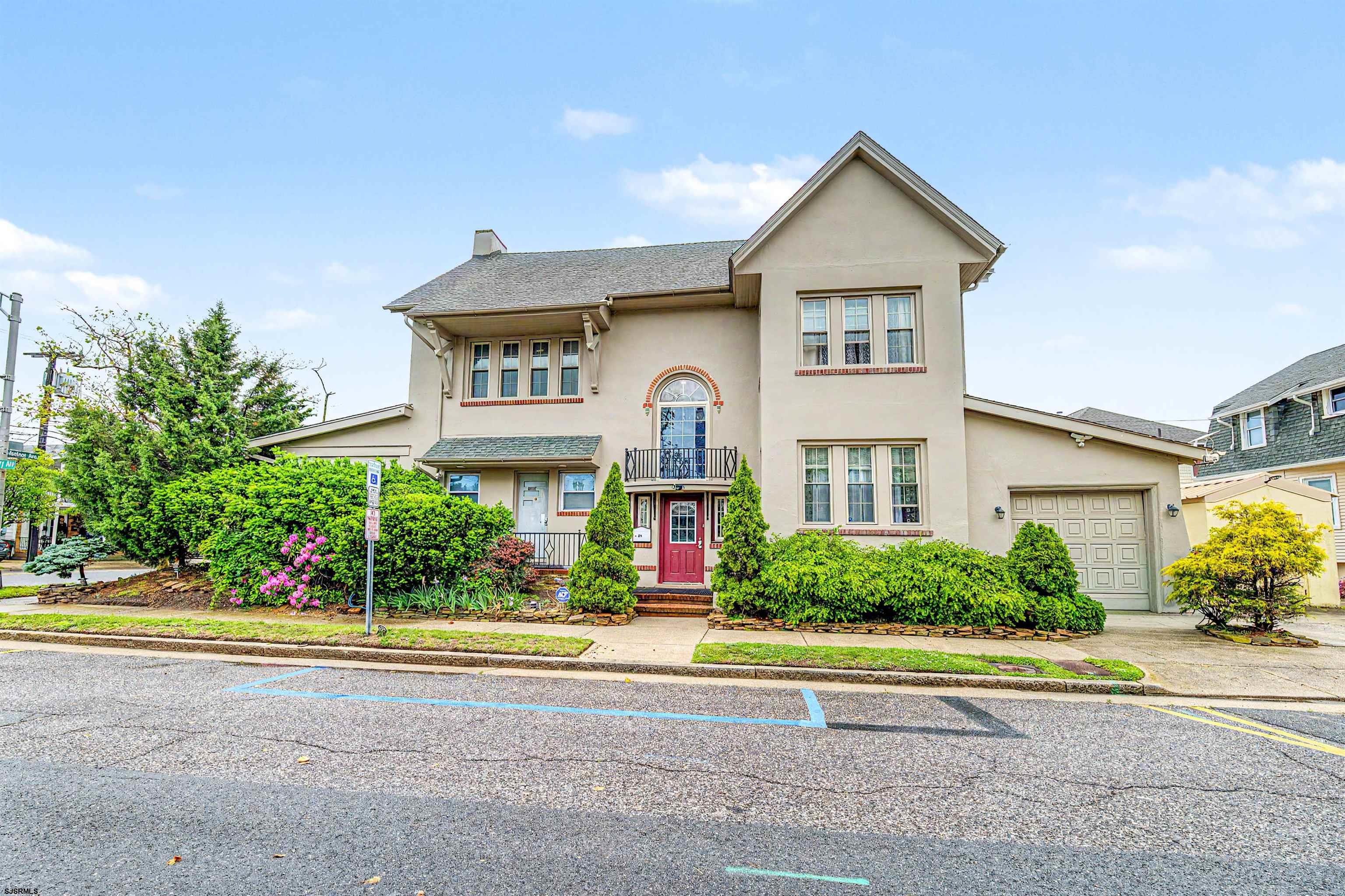 2 N Montgomery Ave