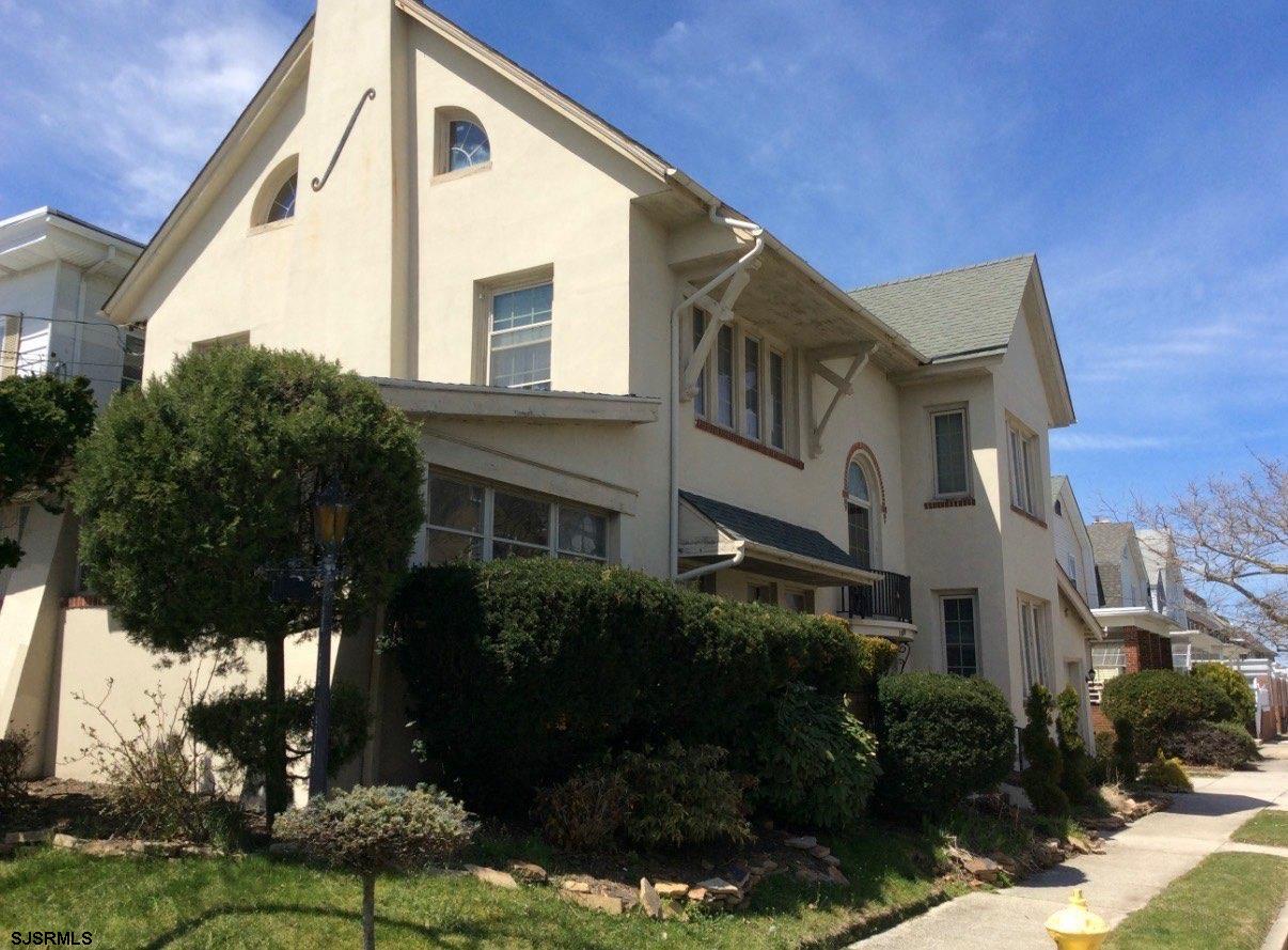 2 N Montgomery Ave