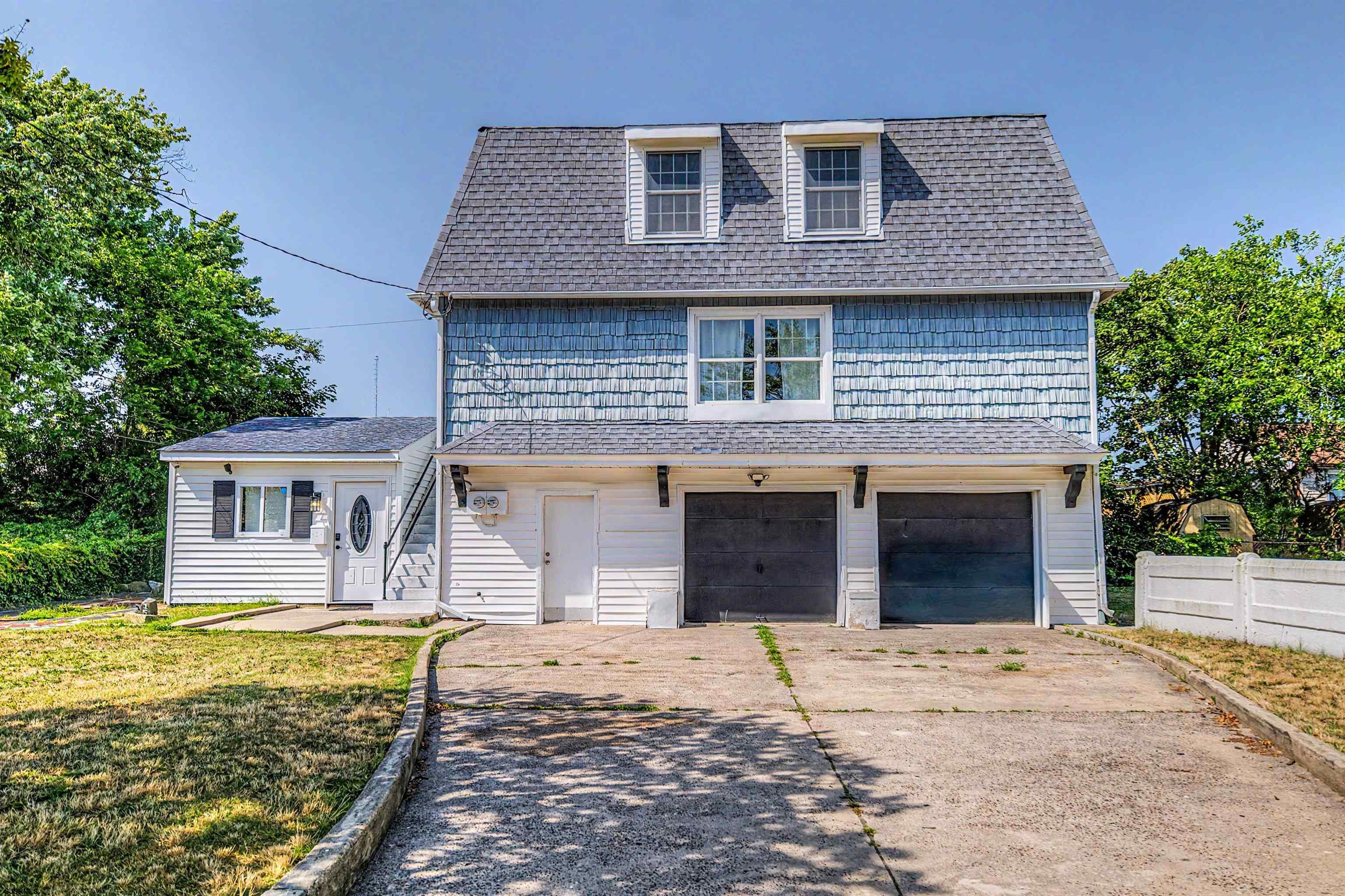 1507 N Michigan Ave