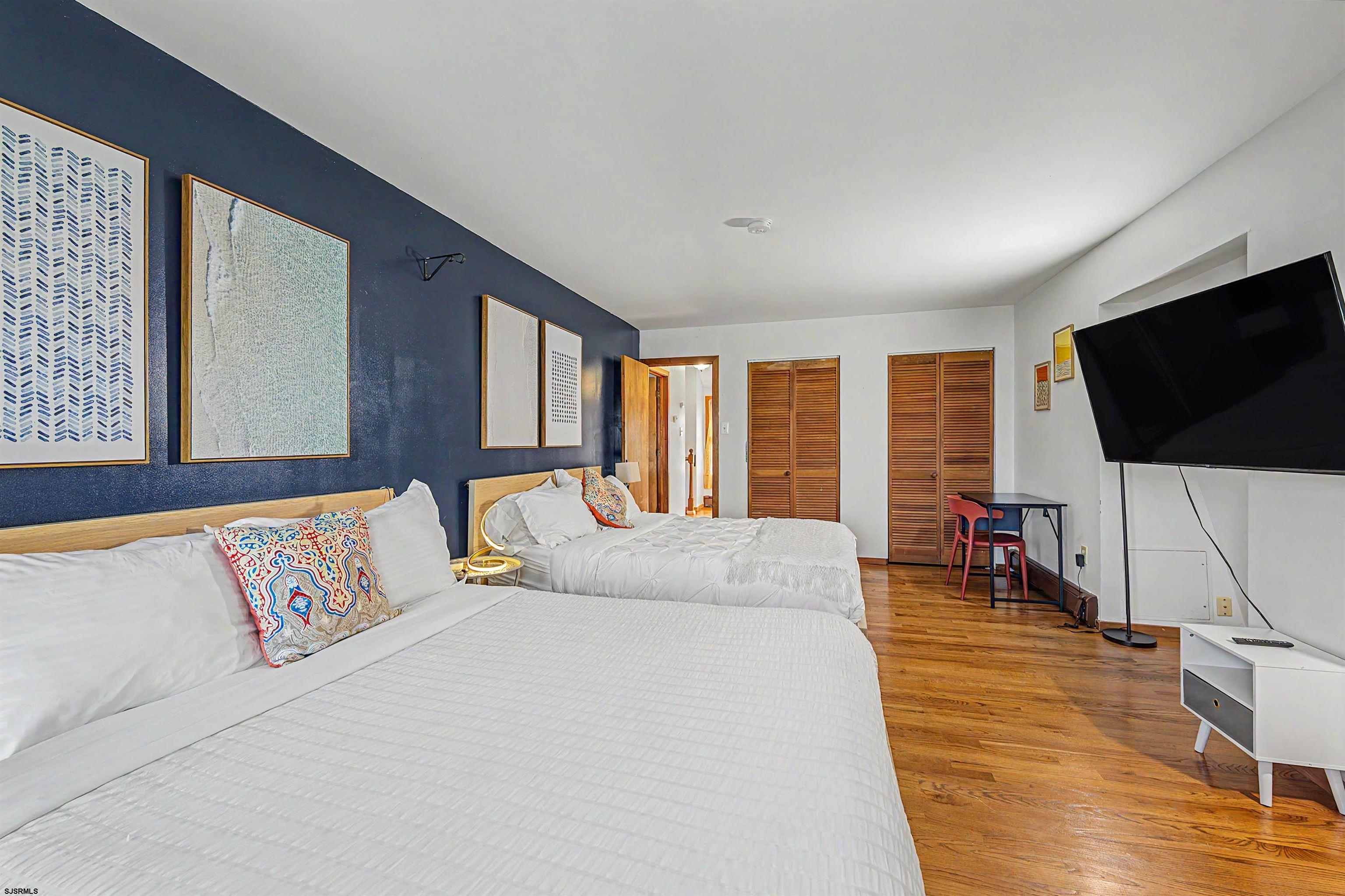 1507 N Michigan Ave