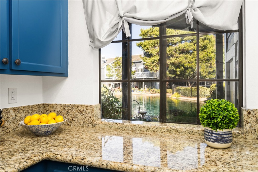 20122 Bayfront Lane 102