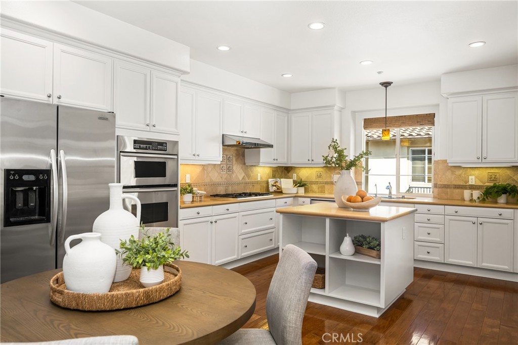 21359 Estepa Circle