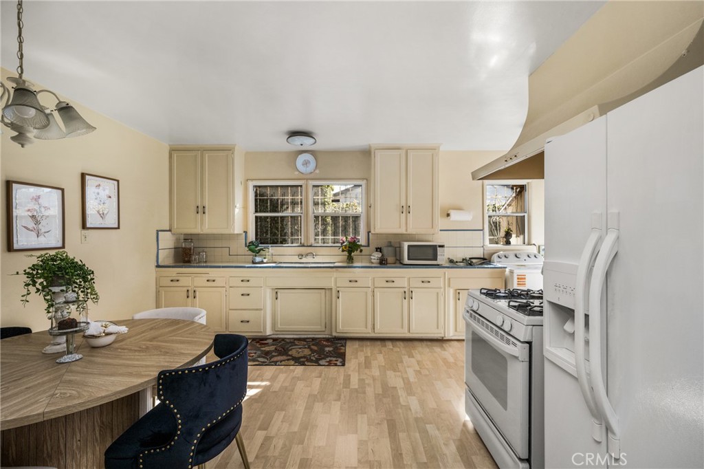 11552 Braddock Drive