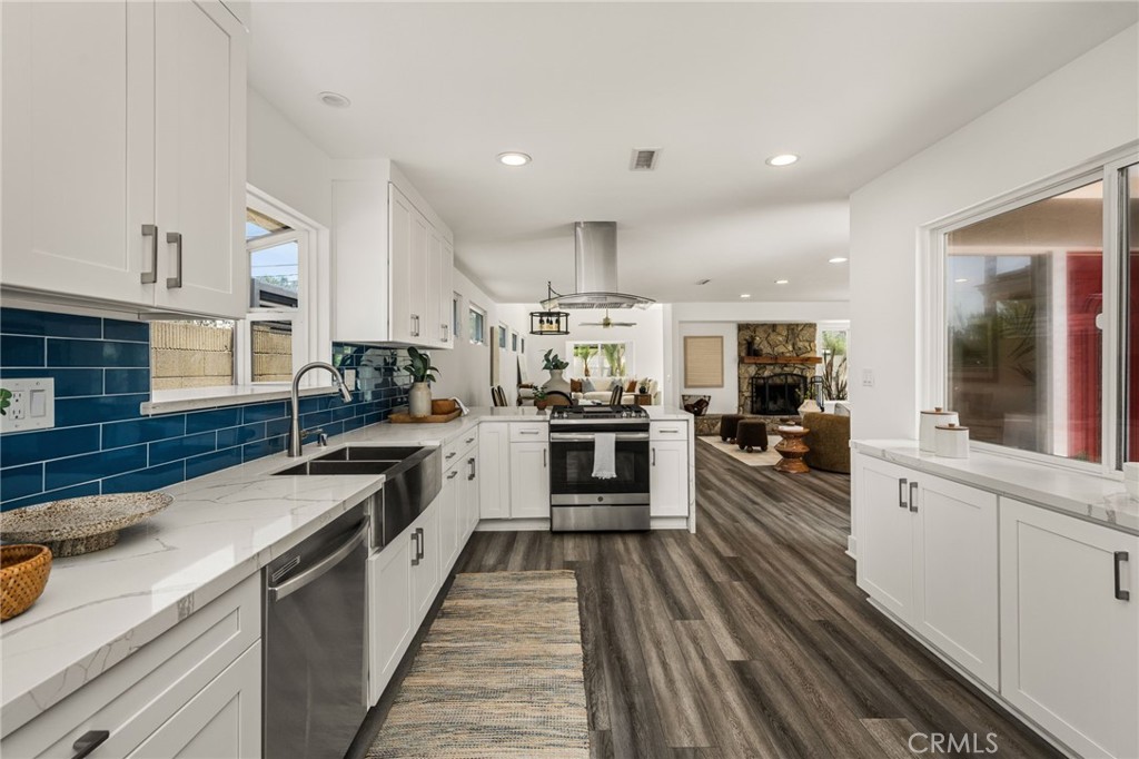 22072 Surfrider Lane
