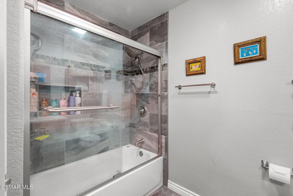 16857 San Fernando Mission Boulevard 38