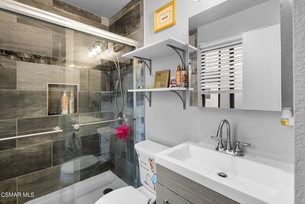 16857 San Fernando Mission Boulevard 38