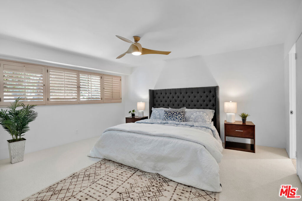 11331 Lasaine Avenue