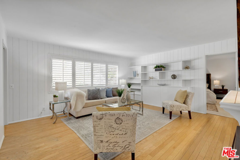 11331 Lasaine Avenue