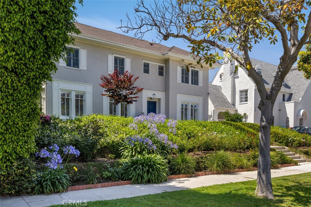 757 S Windsor Boulevard