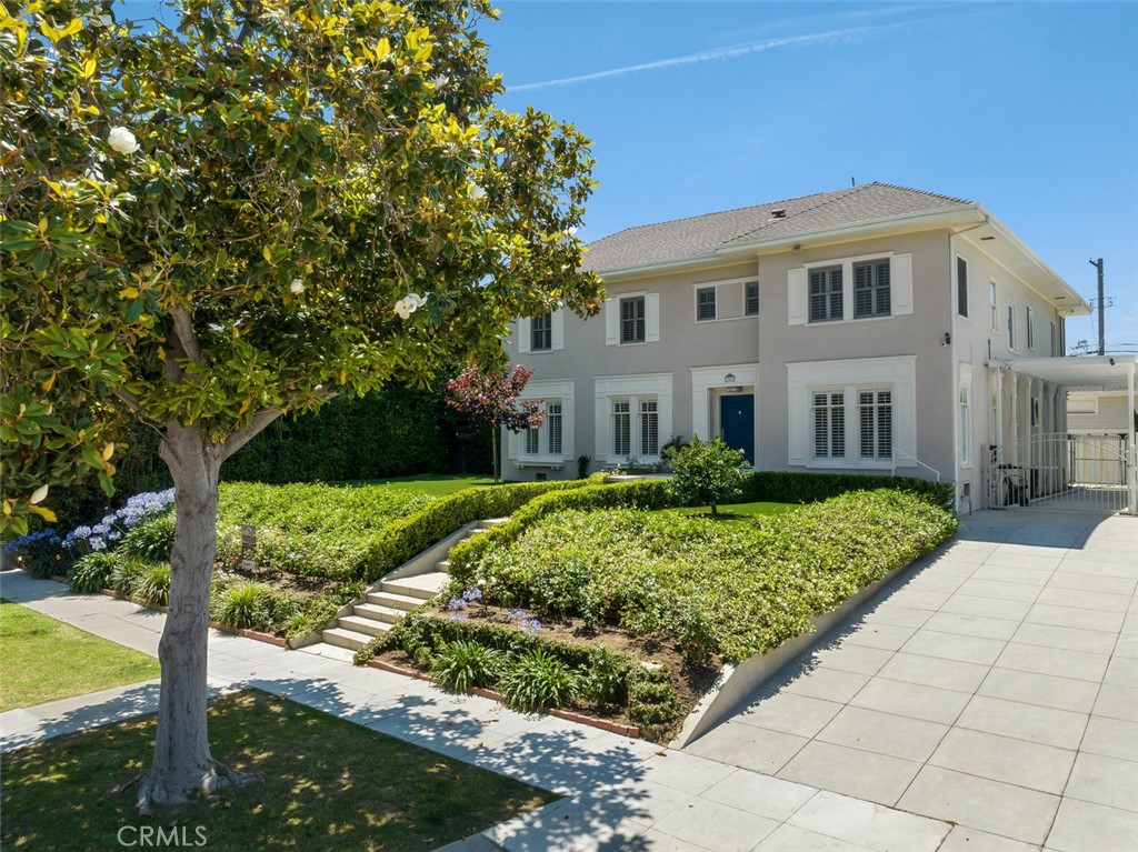 757 S Windsor Boulevard