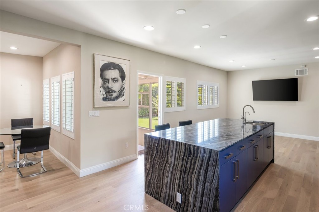 757 S Windsor Boulevard