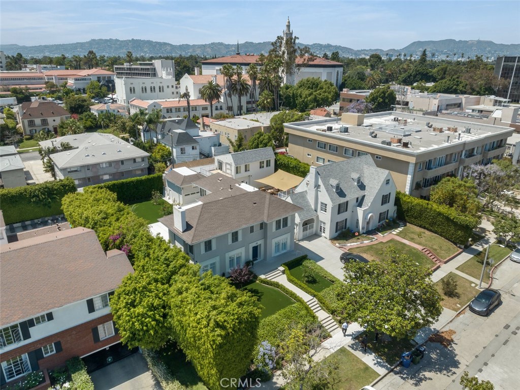 757 S Windsor Boulevard