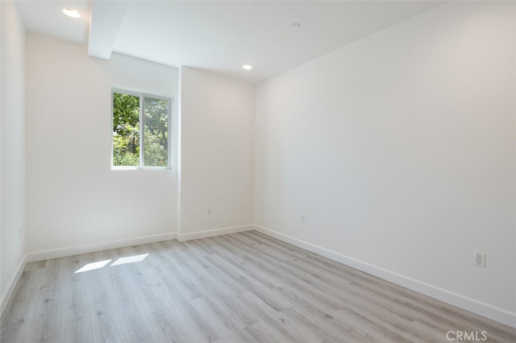 2635 Adelbert Avenue