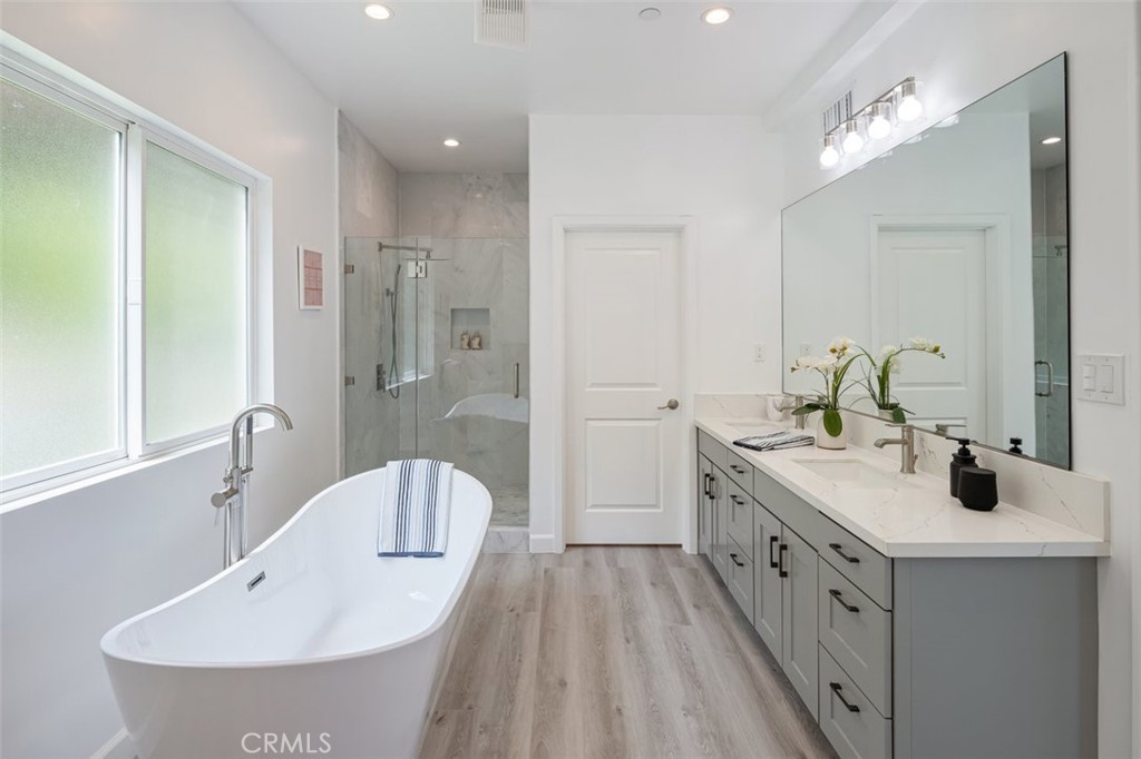 2635 Adelbert Avenue