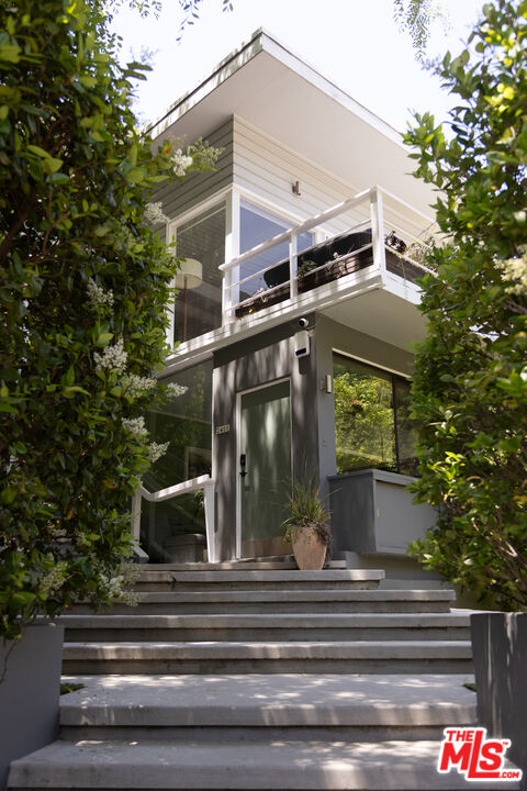 2401 Laurel Pass