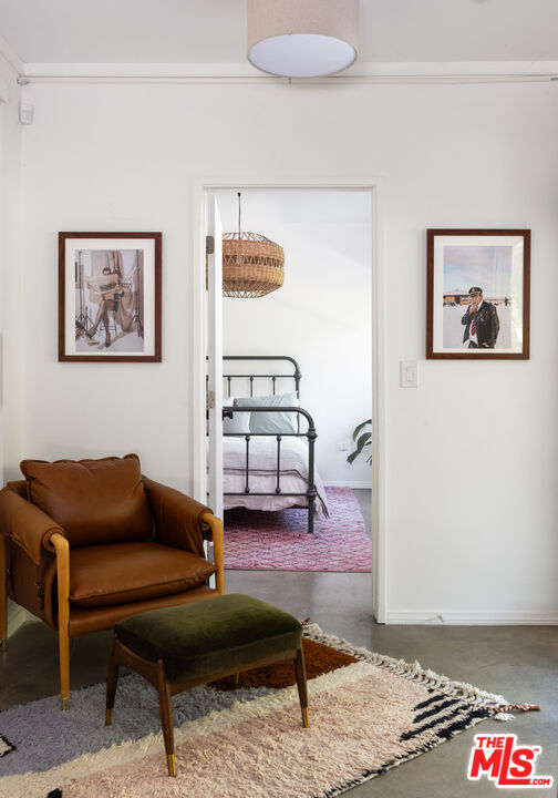 2401 Laurel Pass