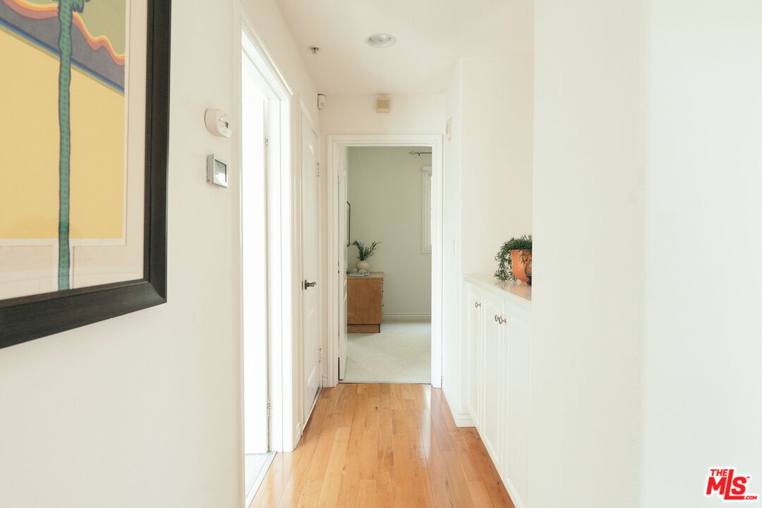 322 Alpine St Unit: 3