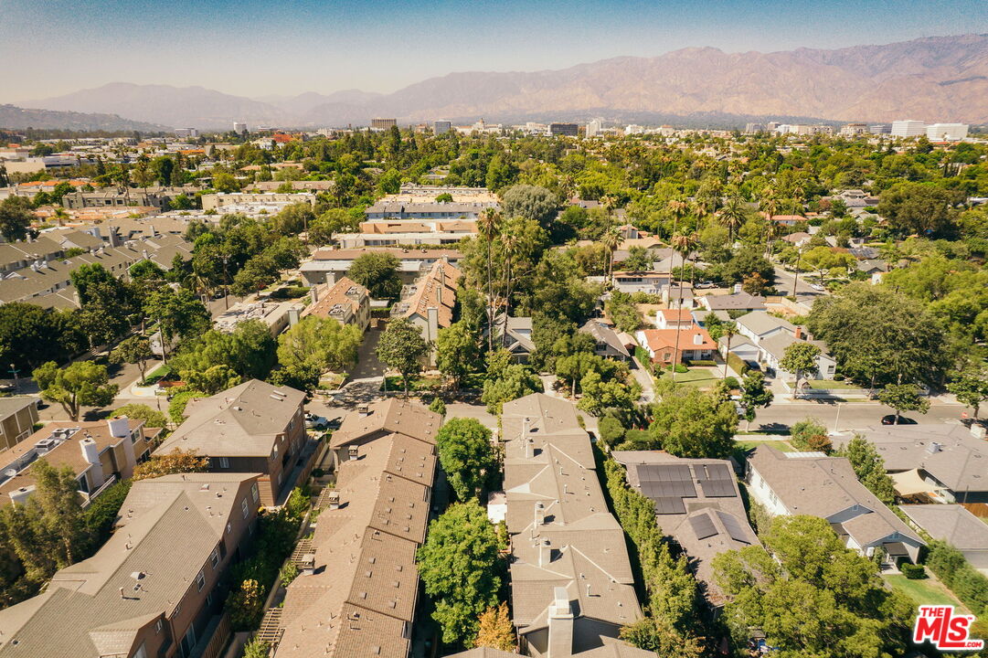 322 Alpine St Unit: 3