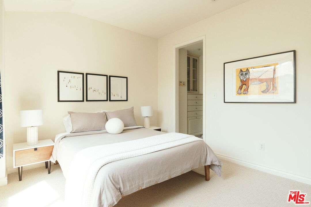 322 Alpine St Unit: 3