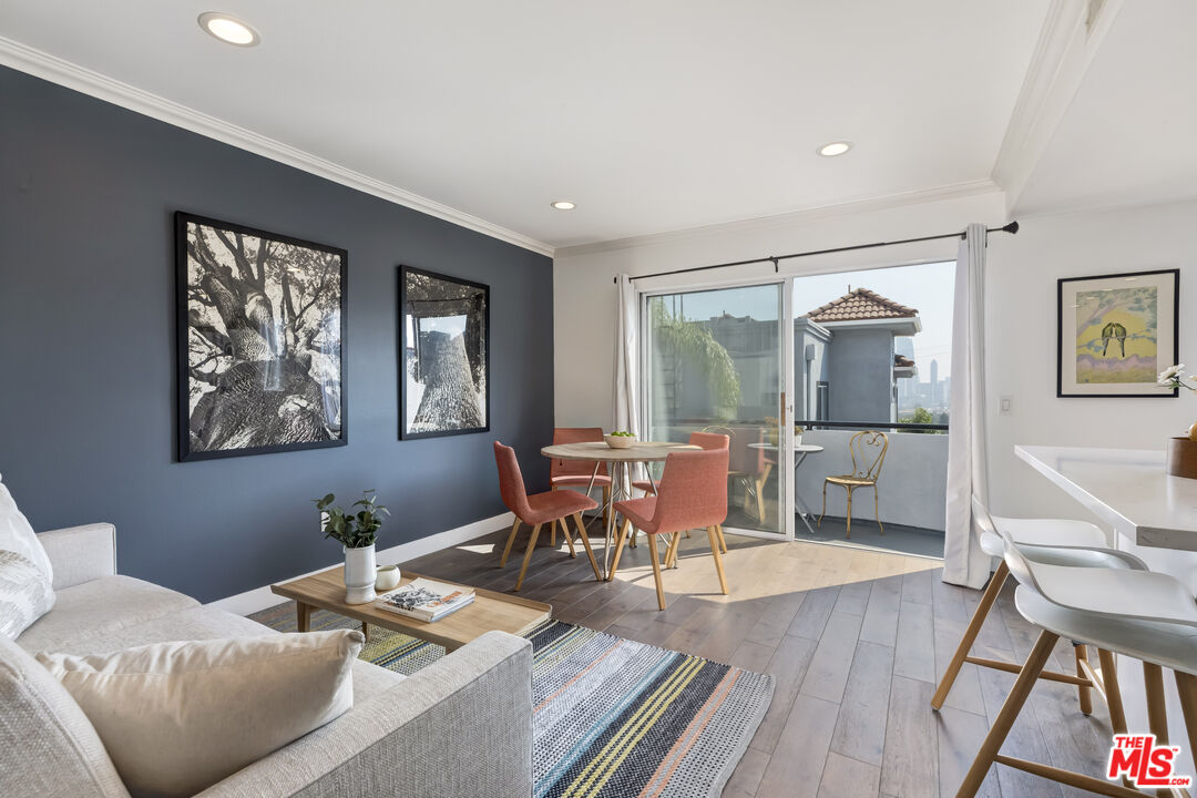 1007 Figueroa Ter Unit: B