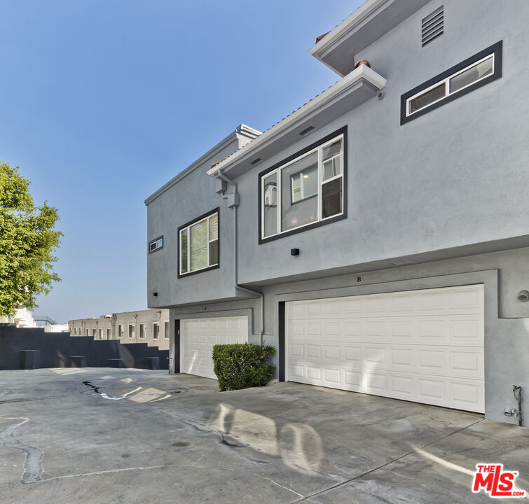 1007 Figueroa Ter Unit: B