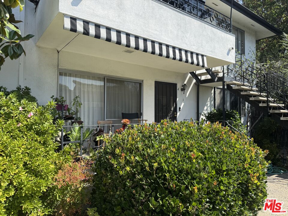 3320 Griffith Park Blvd Unit: 4
