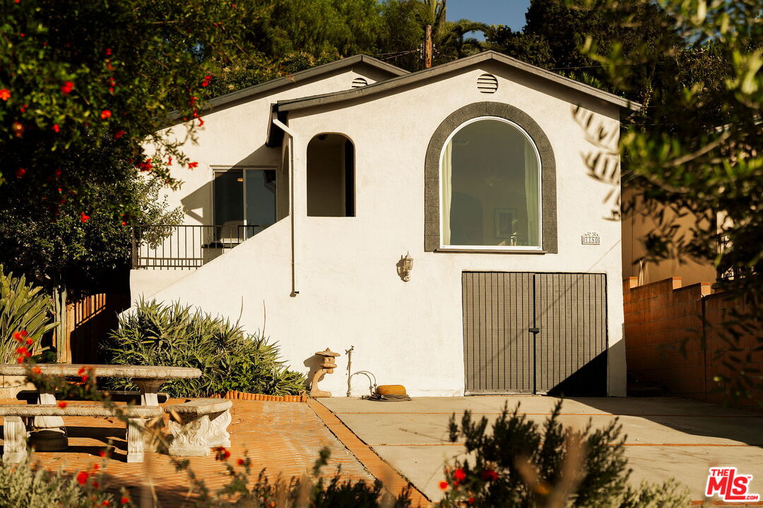 1140 N Evergreen Ave