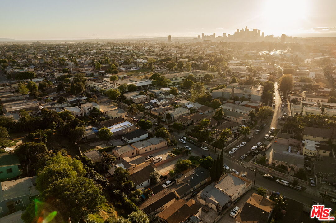 1140 N Evergreen Ave