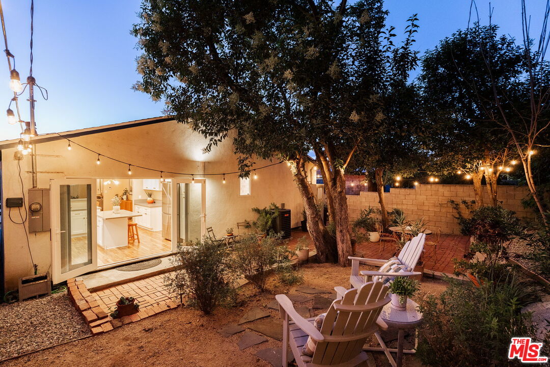 1140 N Evergreen Ave