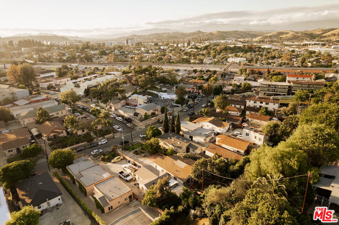 1140 N Evergreen Ave