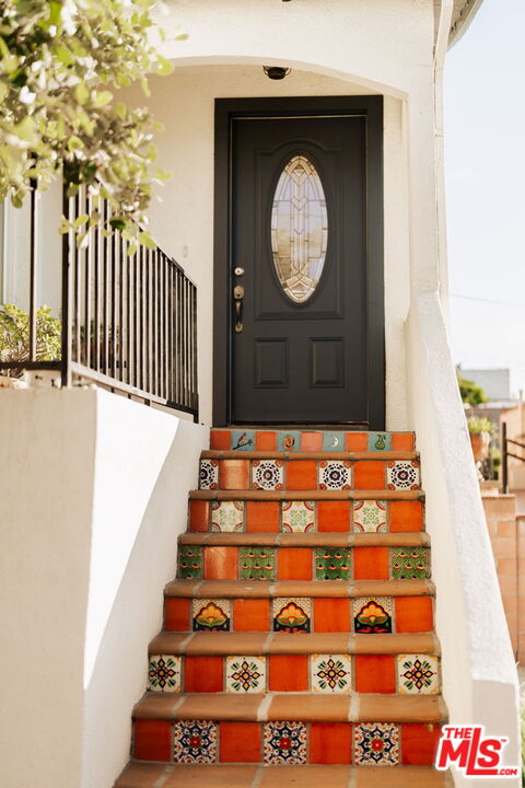 1140 N Evergreen Ave