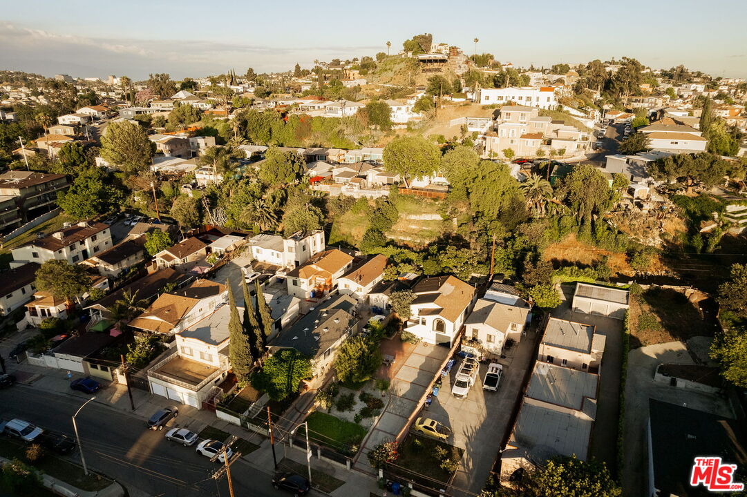 1140 N Evergreen Ave