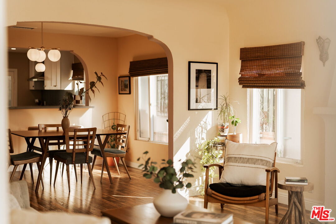 1140 N Evergreen Ave