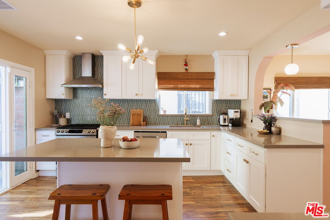 1140 N Evergreen Ave