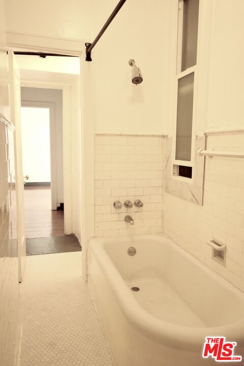 2121 James M Wood Blvd Unit: 310