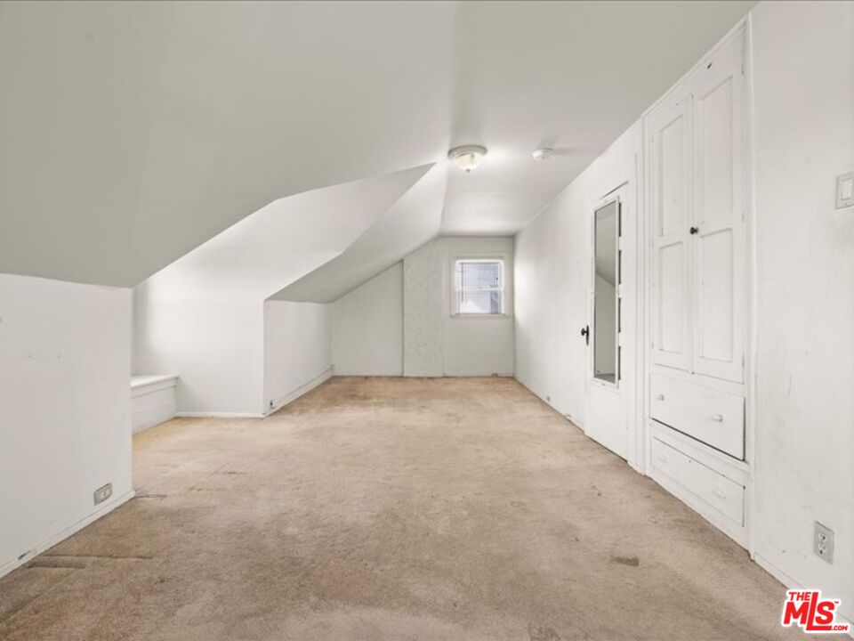 144 W 45th St