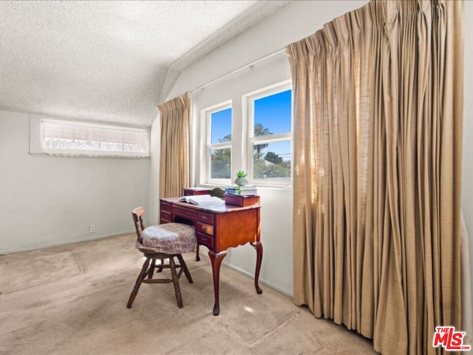 144 W 45th St