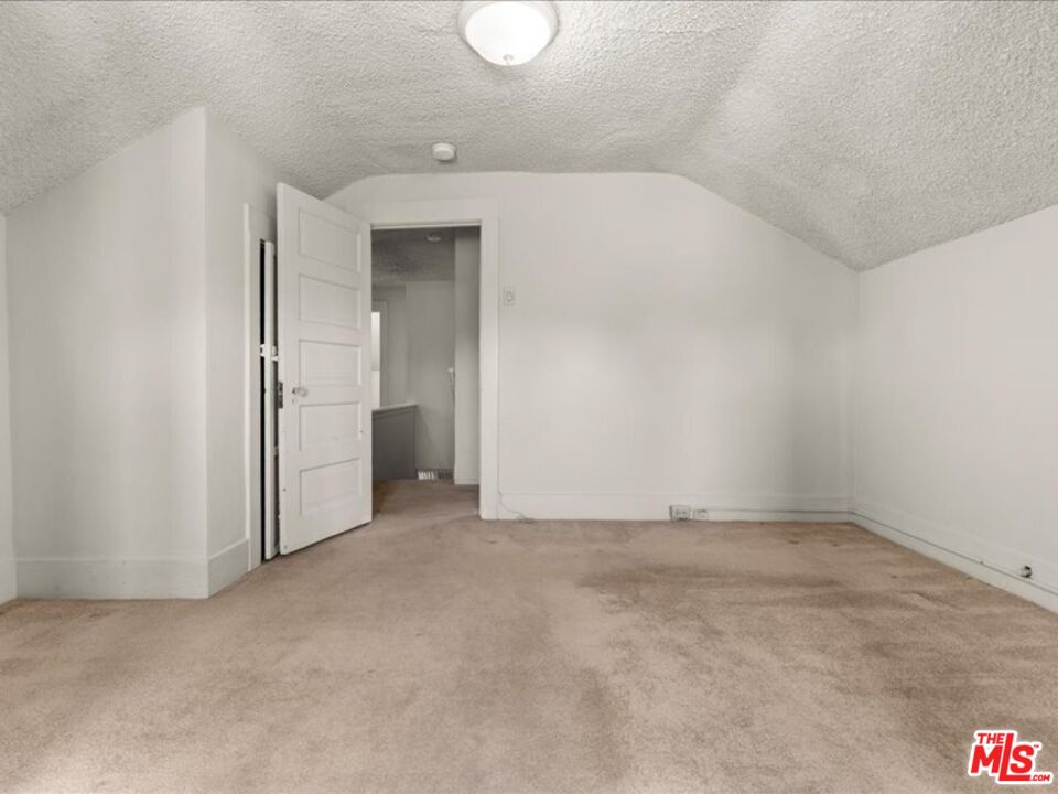 144 W 45th St