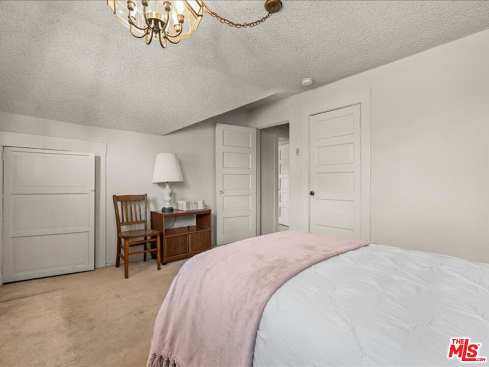 144 W 45th St