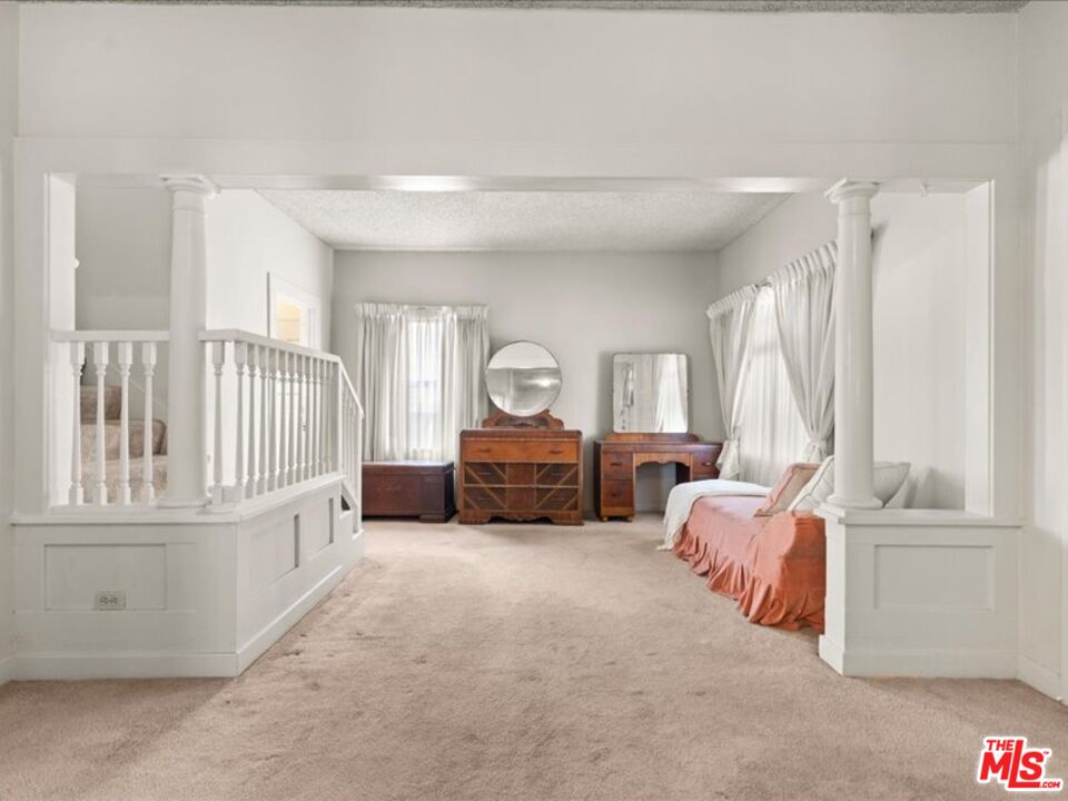 144 W 45th St