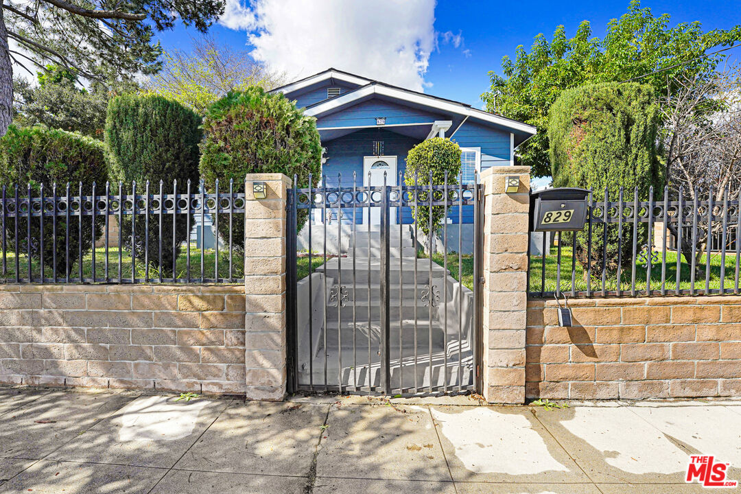 829 N Avenue 53
