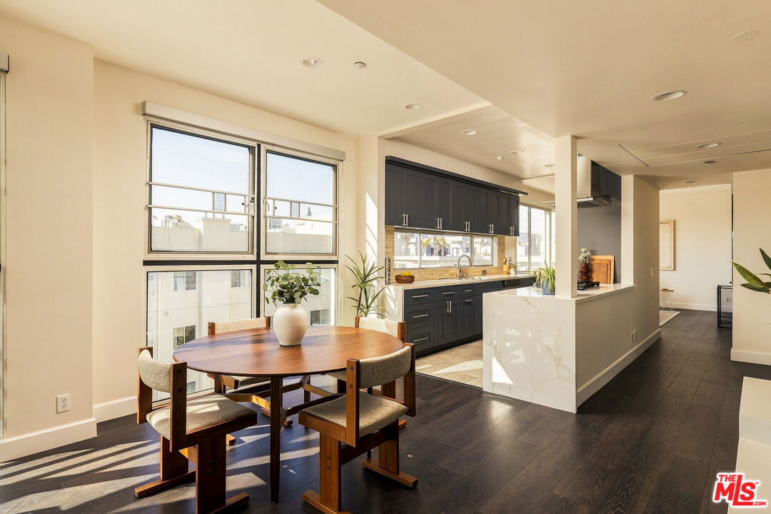 1932 Selby Ave Unit: 401