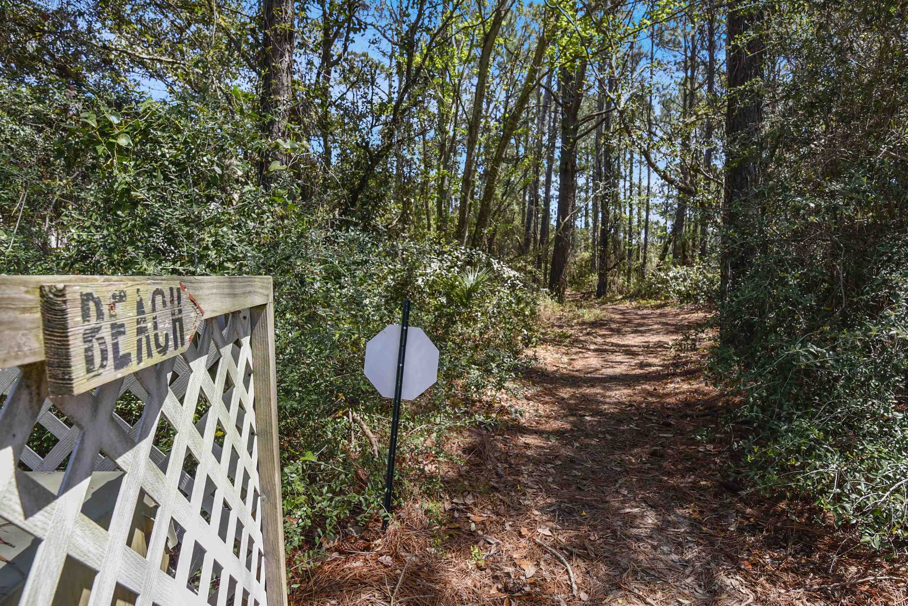 1033 Mirage Street lot 11