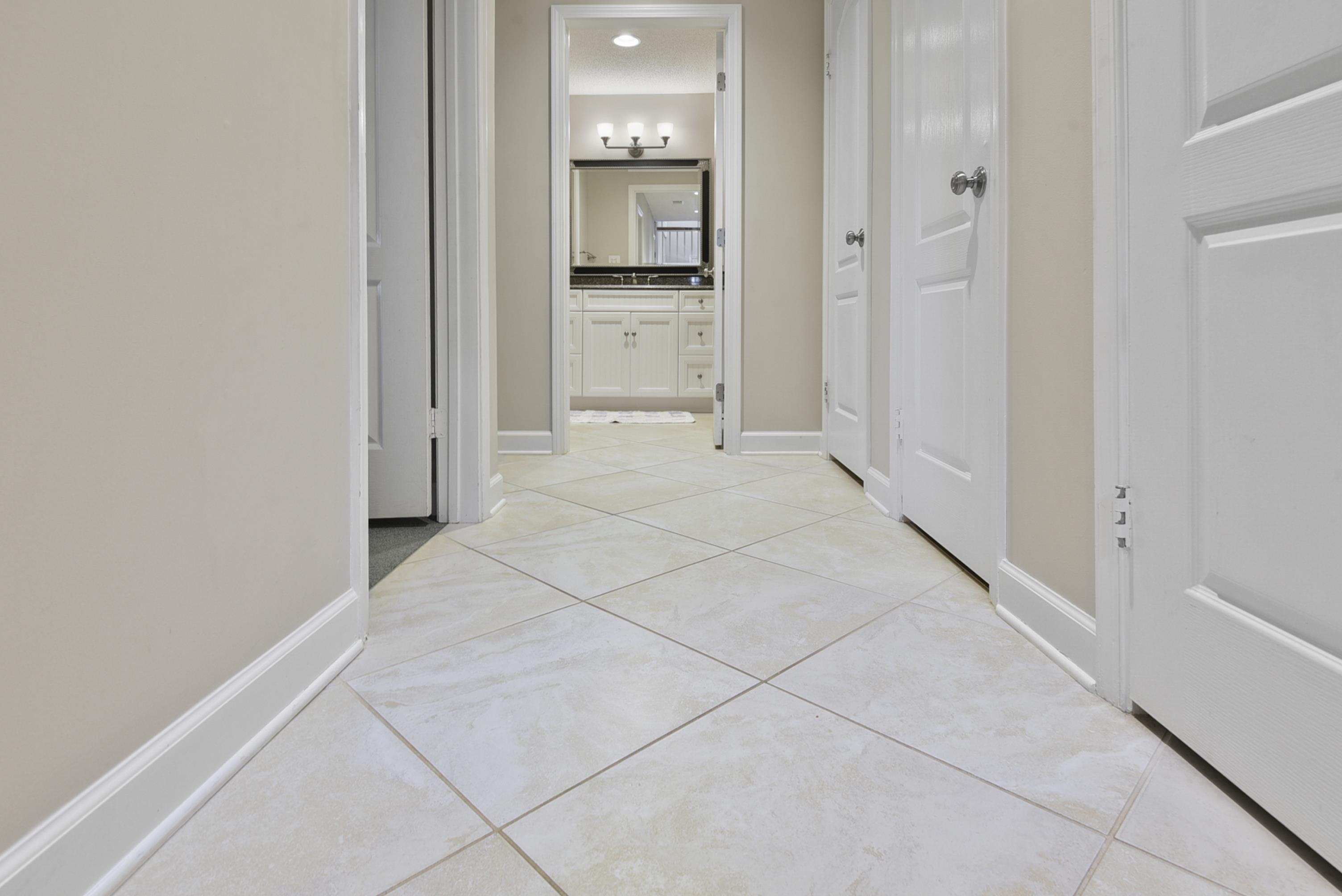 1126 Hatteras Court Unit 649